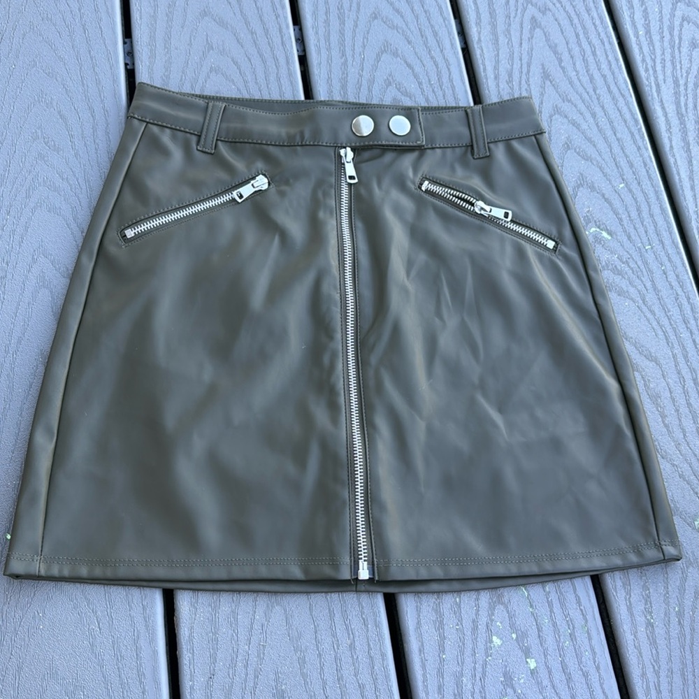 Wild fable leather mini skirt, NWOT, size 0